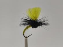 Size 16 Klinkhamer Pro Serie Yellow Barbless