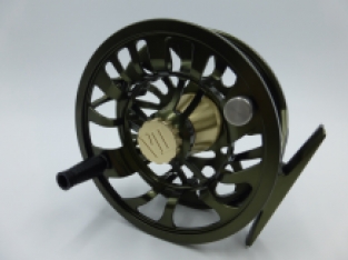 A&M 7 Serie # 7/8 Olive/Gold Fly Reel - www.amfishingtackle.com